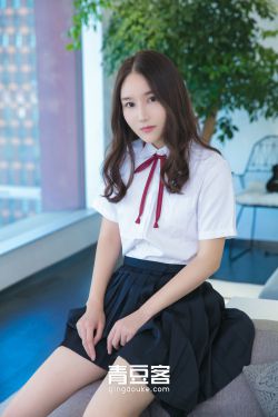 阿尔卑斯山的少女